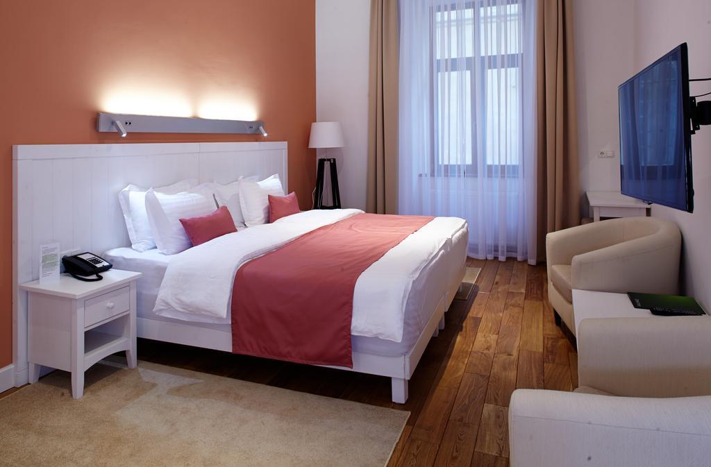 Rudolfo Hotel Λβιβ Εξωτερικό φωτογραφία