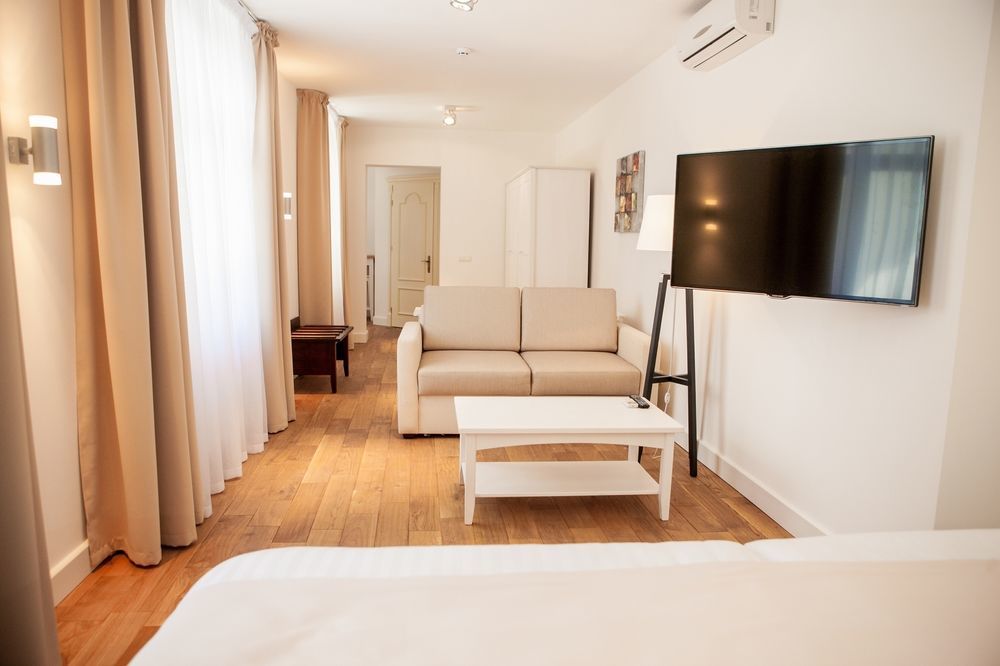 Rudolfo Hotel Λβιβ Εξωτερικό φωτογραφία
