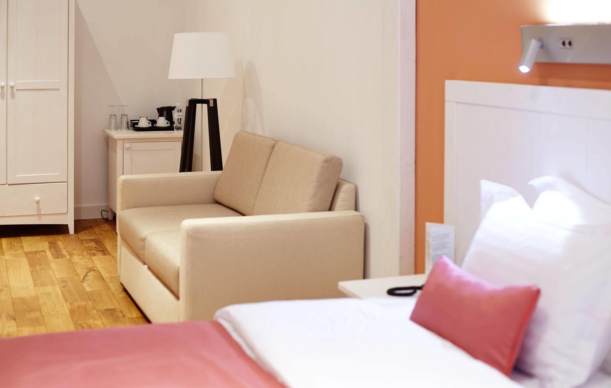 Rudolfo Hotel Λβιβ Εξωτερικό φωτογραφία